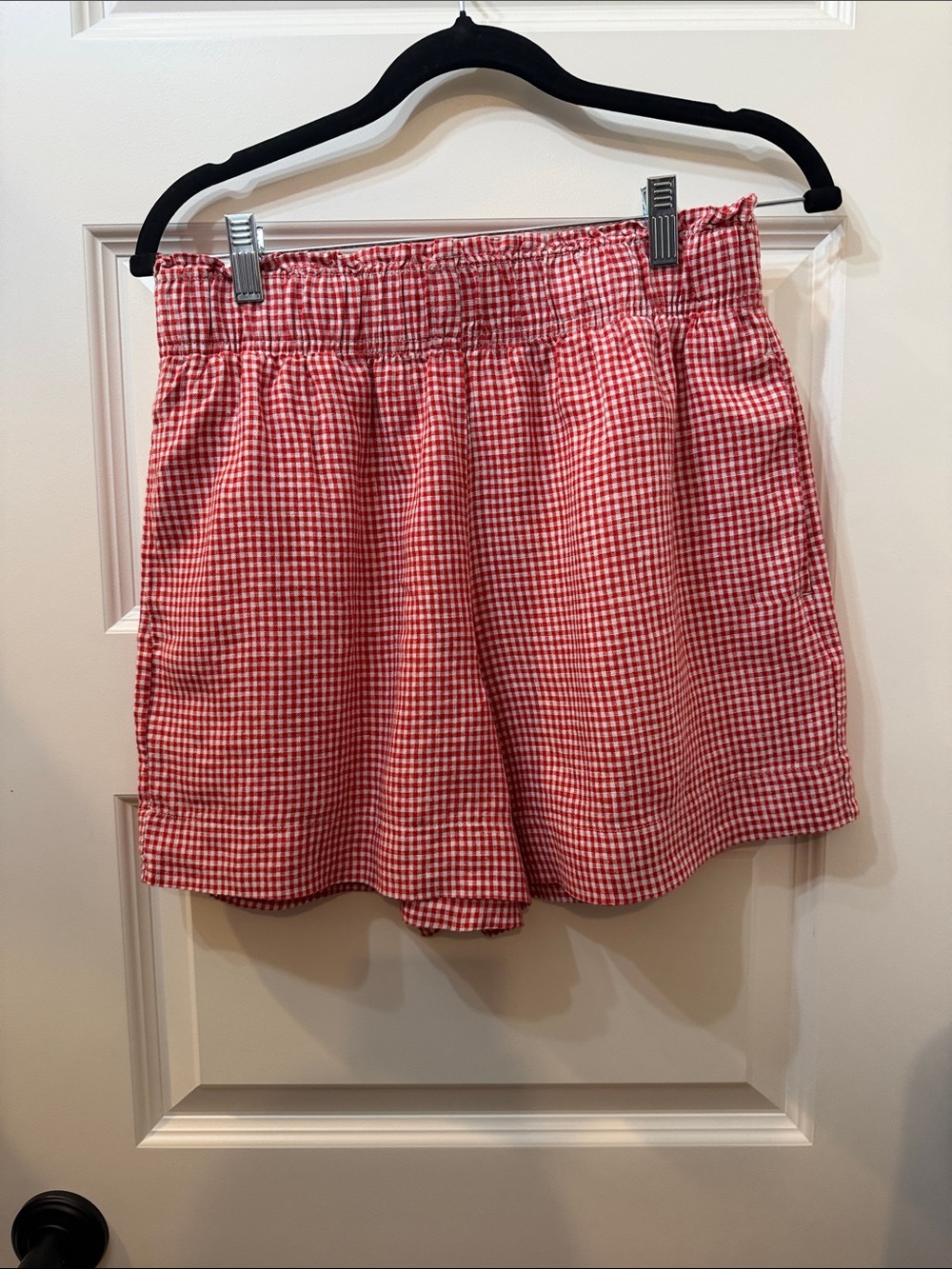 Red Gingham Elastic Waist Women’s Shorts Quince